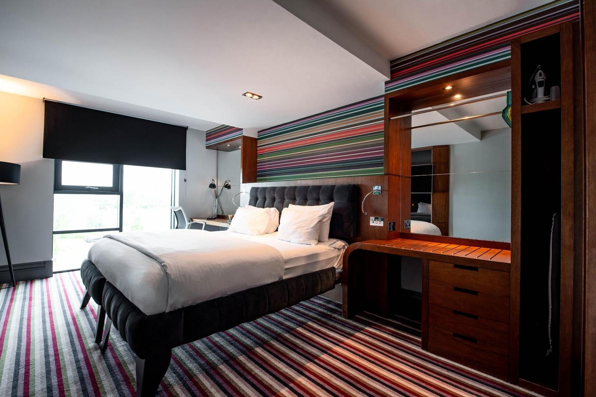 Village Hotel Manchester Ashton Eksteriør bilde