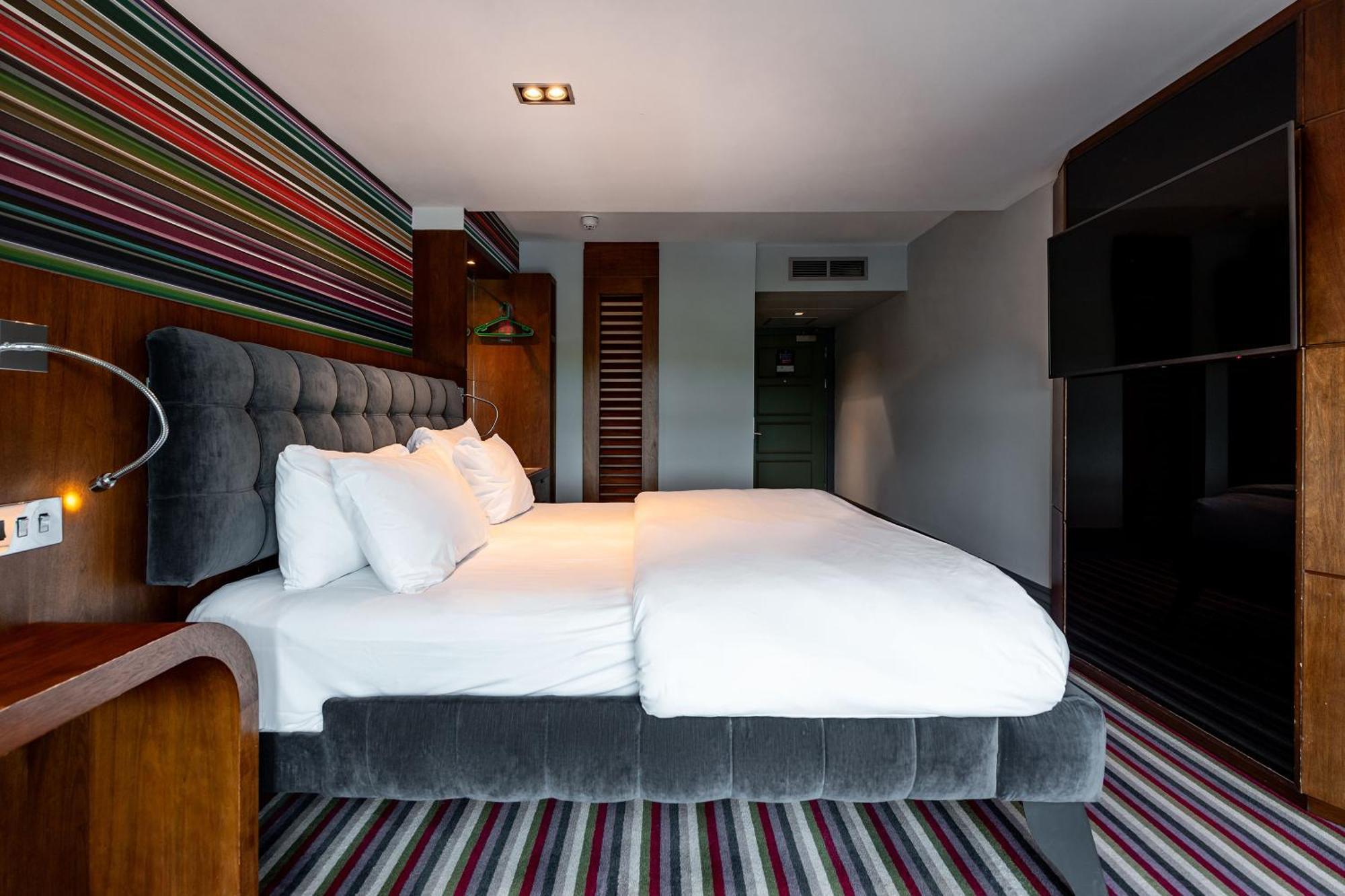 Village Hotel Manchester Ashton Eksteriør bilde