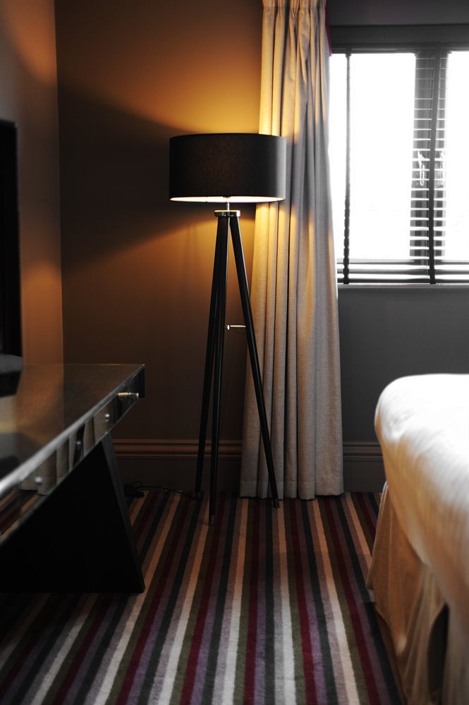 Village Hotel Manchester Ashton Eksteriør bilde